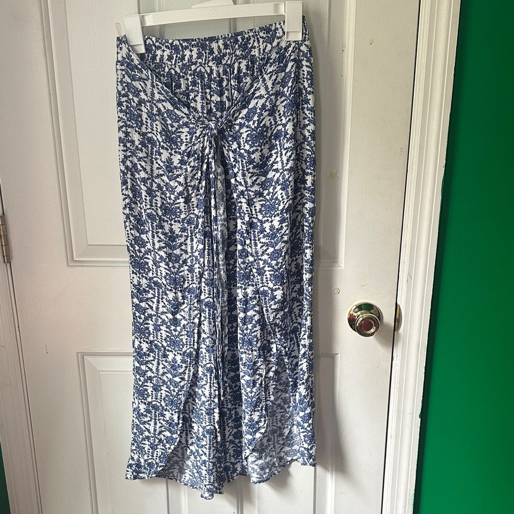Kori Navy and White Textured Skirt